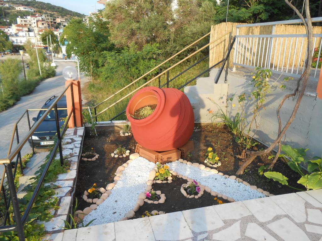 Appartamento To Pithari Skála Marión Esterno foto